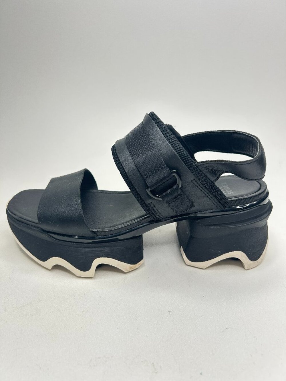 SOREL Womens Kinetic Impact Slingback Heel Sandals Size 8 Black Chunky Platform